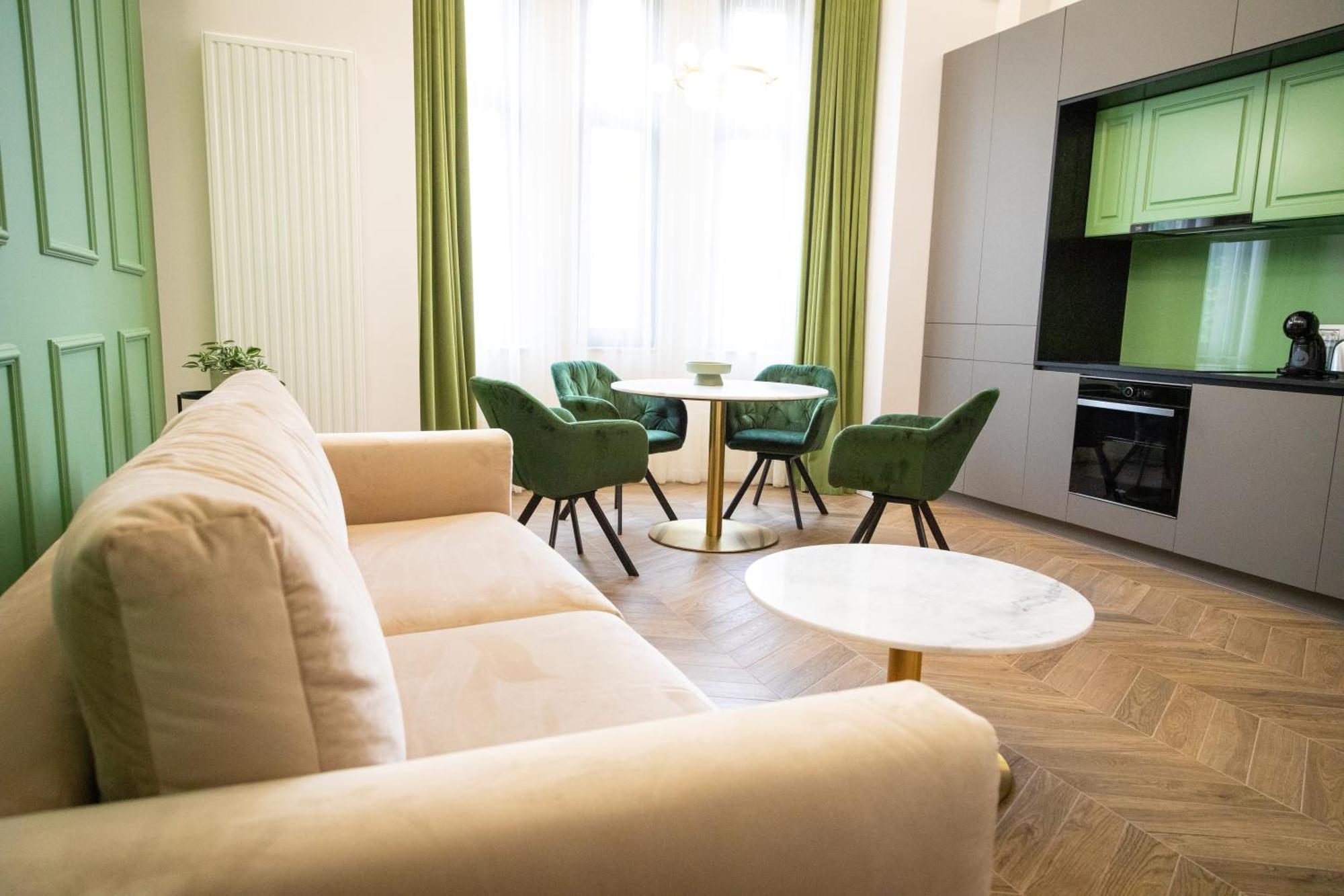 Poshspot Apartments Cluj-Napoca Eksteriør bilde